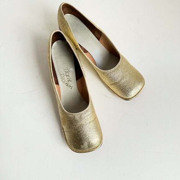 Vintage 70s Teen Dream Gold Lurex Square Toe Evening Heels 10AA - Picture 2 of 11